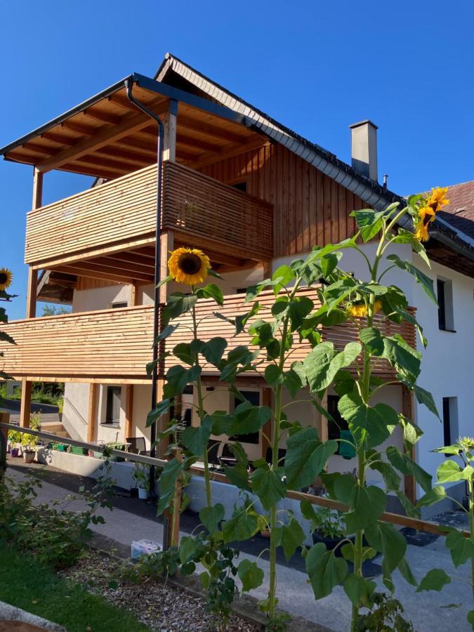 Biohof Auinger, Der Tiererlebnishof Leilighet Aurach am Hongar Eksteriør bilde